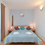 Apartamento With Parking Space Kukci, - 20797 Poreč